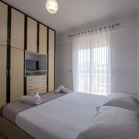 Apartment Meri's 25 *